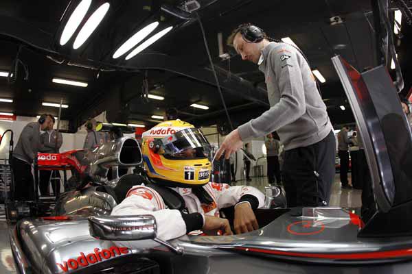 Button: "McLaren volverá a estar en la lucha"