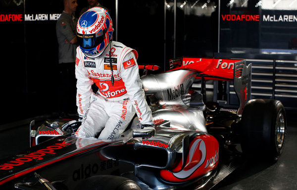 Button espera recuperar el pulso en Spa y Monza