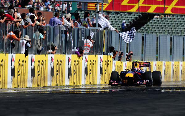 Mosley señala a Webber como campeón