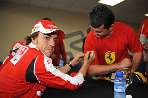 Fernando Alonso visita este martes 'El hormiguero'