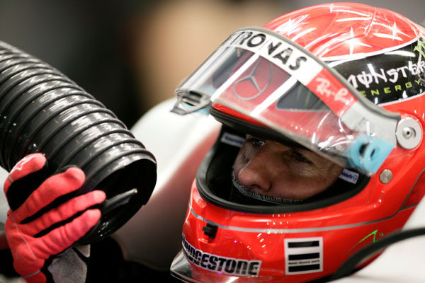 Hamilton: "Ahora no tiene mérito derrotar a Schumacher"