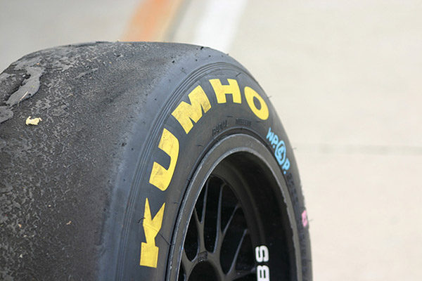 El fabricante de neumáticos Kumho, interesado en entrar en la F1