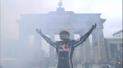 Vettel celebra su título en las calles de Berlín