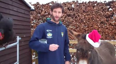 Webber y sus animales nos felicitan la Navidad