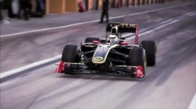 Kimi Räikkönen rueda en Cheste con el Lotus R30